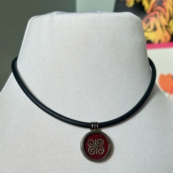 925 Mexican Silver Humility Symbol Cross Dwennimmen Adinkra Pendant Ghana Fabric - Picture 2 of 6